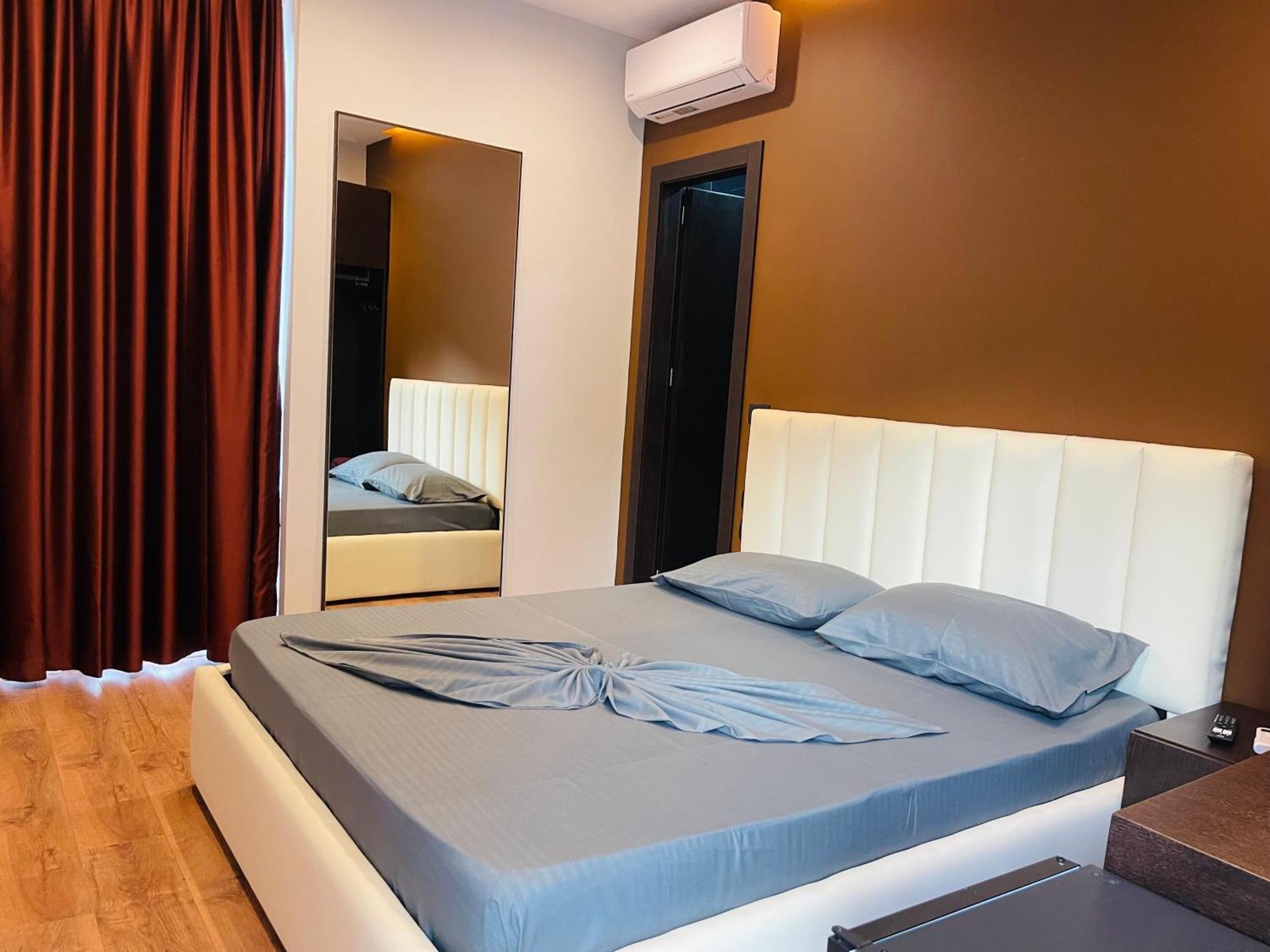 Hotel Nuanti Himare Exterior photo